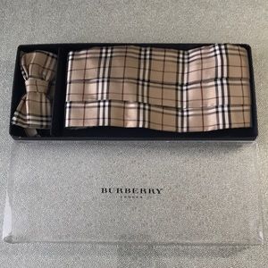 burberry 1983 check link camera bag